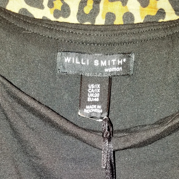 Women's Dress - Picture 3 of 5